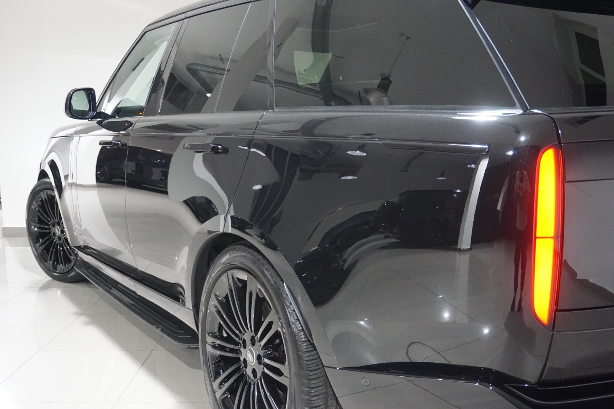 Land Rover Range Rover 3.0 D300 MHEV Autobiography Auto 4WD Euro 6 (s/s) 5dr